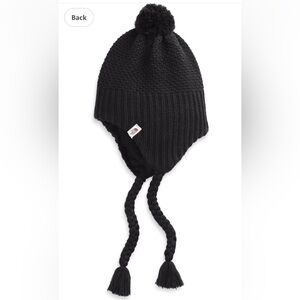 Women’s Northface Purrl Stitch Earflap Beanie in TNF Black. One size
